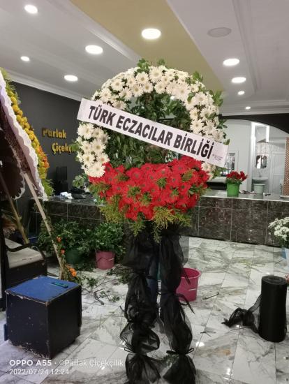 Taksim çiçekçi, Taksim çiçek gönder